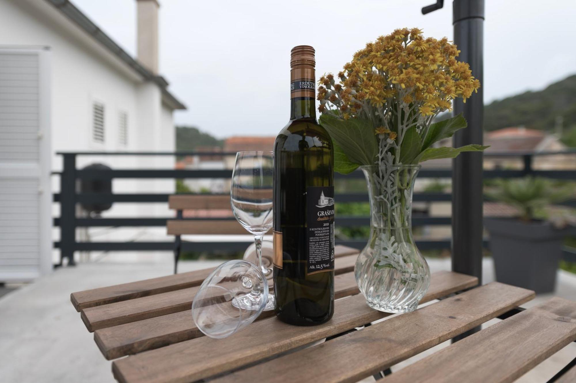 Apartment Marinsko Veli Iž Εξωτερικό φωτογραφία